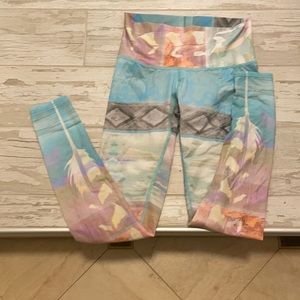 Size small Teeki leggings